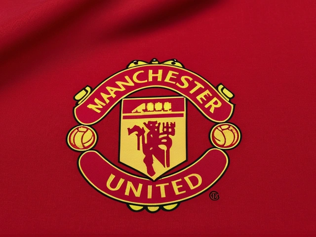 Manchester United Secures Canadian Star Simi Awujo for Upcoming Season