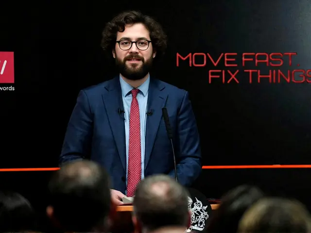 Why the UK Needs a National School for Civil Servants